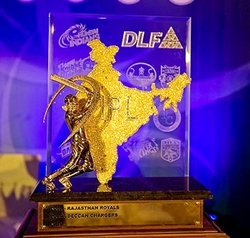 ipl-2012-trophy.jpg